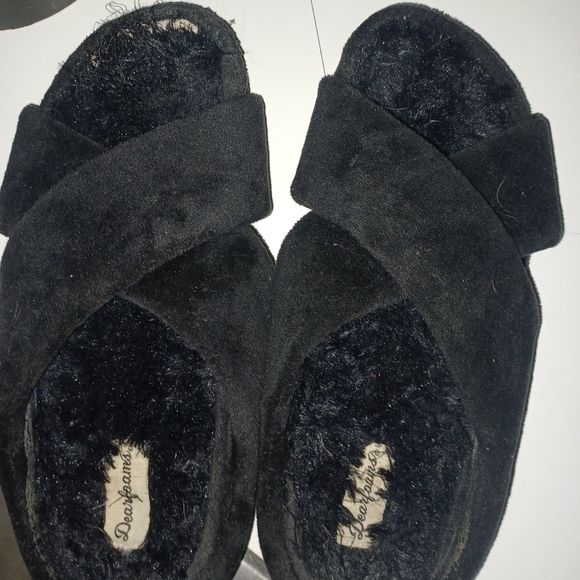 Womans slippers - Picture 3 of 4